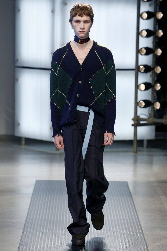 002_MSGM_17751