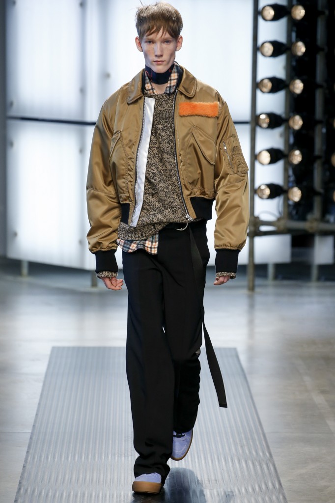 016_MSGM_18084