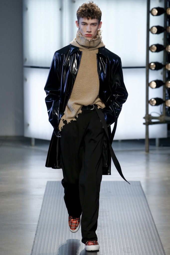 019_MSGM_18152