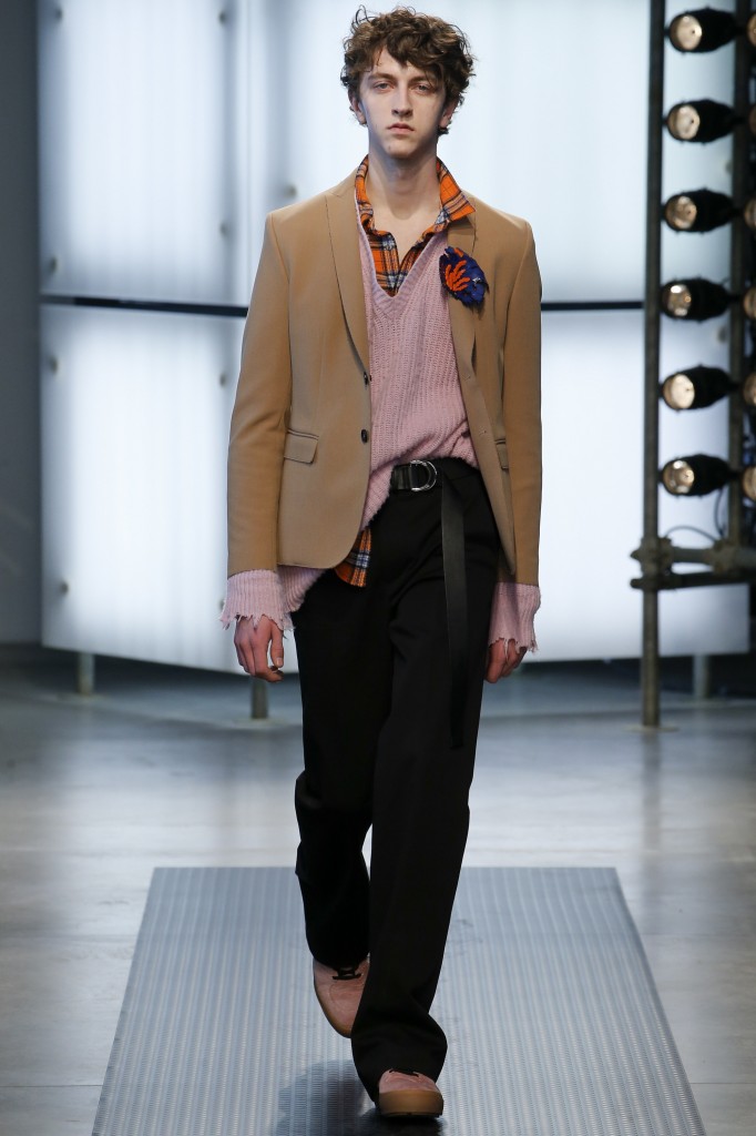 024_MSGM_18273