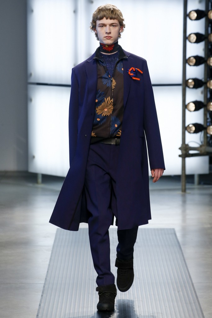 028_MSGM_18368