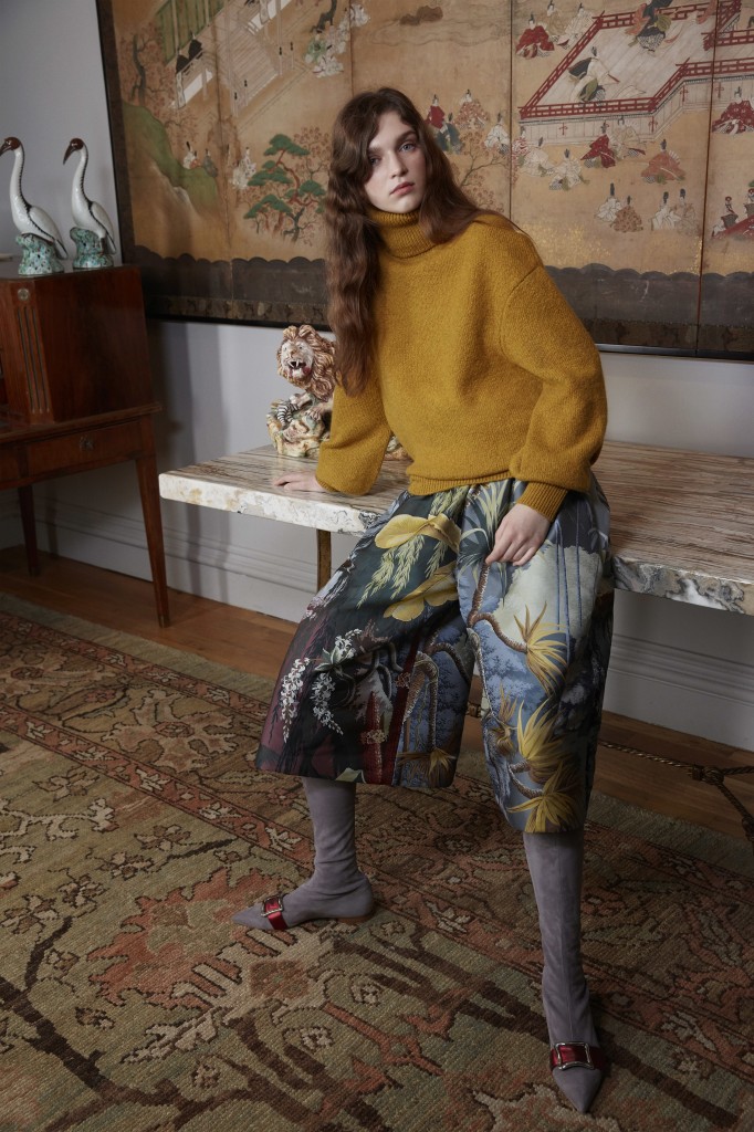 LOOK-10
