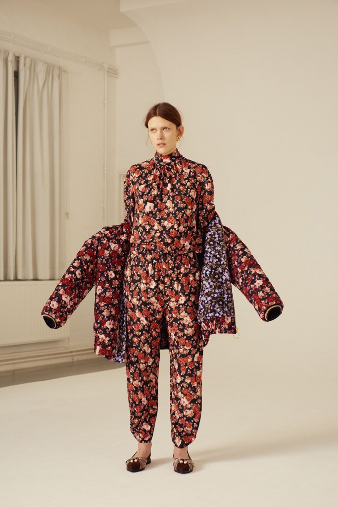 09-mother-of-pearl-pre-fall-2017