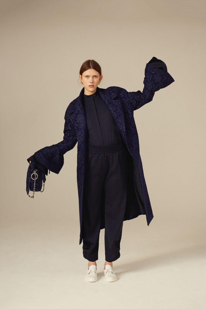 18-mother-of-pearl-pre-fall-2017